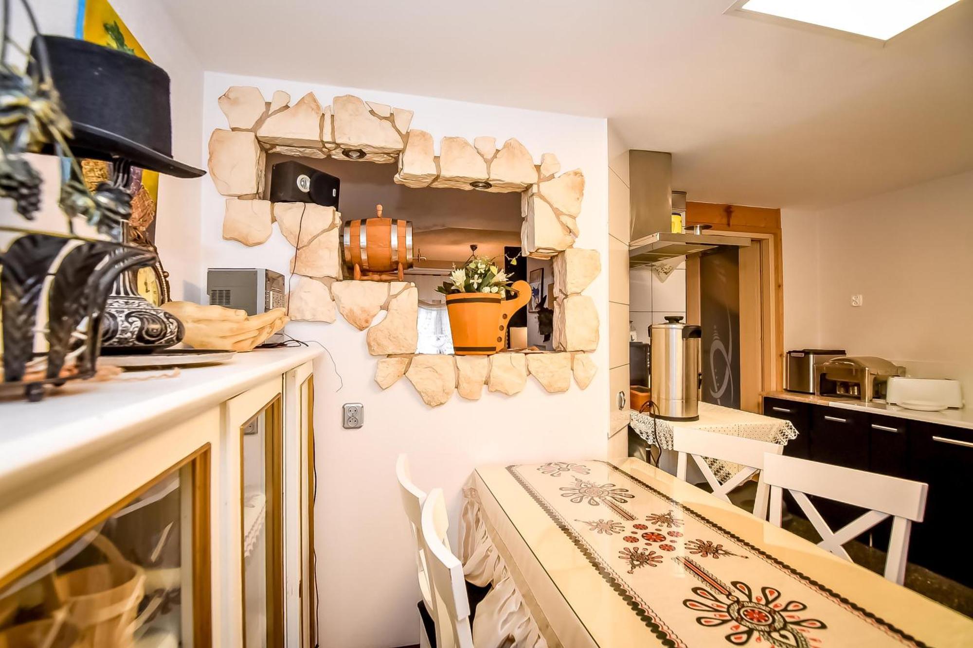 Ciukrowa Chatka Sauna & Jacuzzi Poronin Exteriér fotografie
