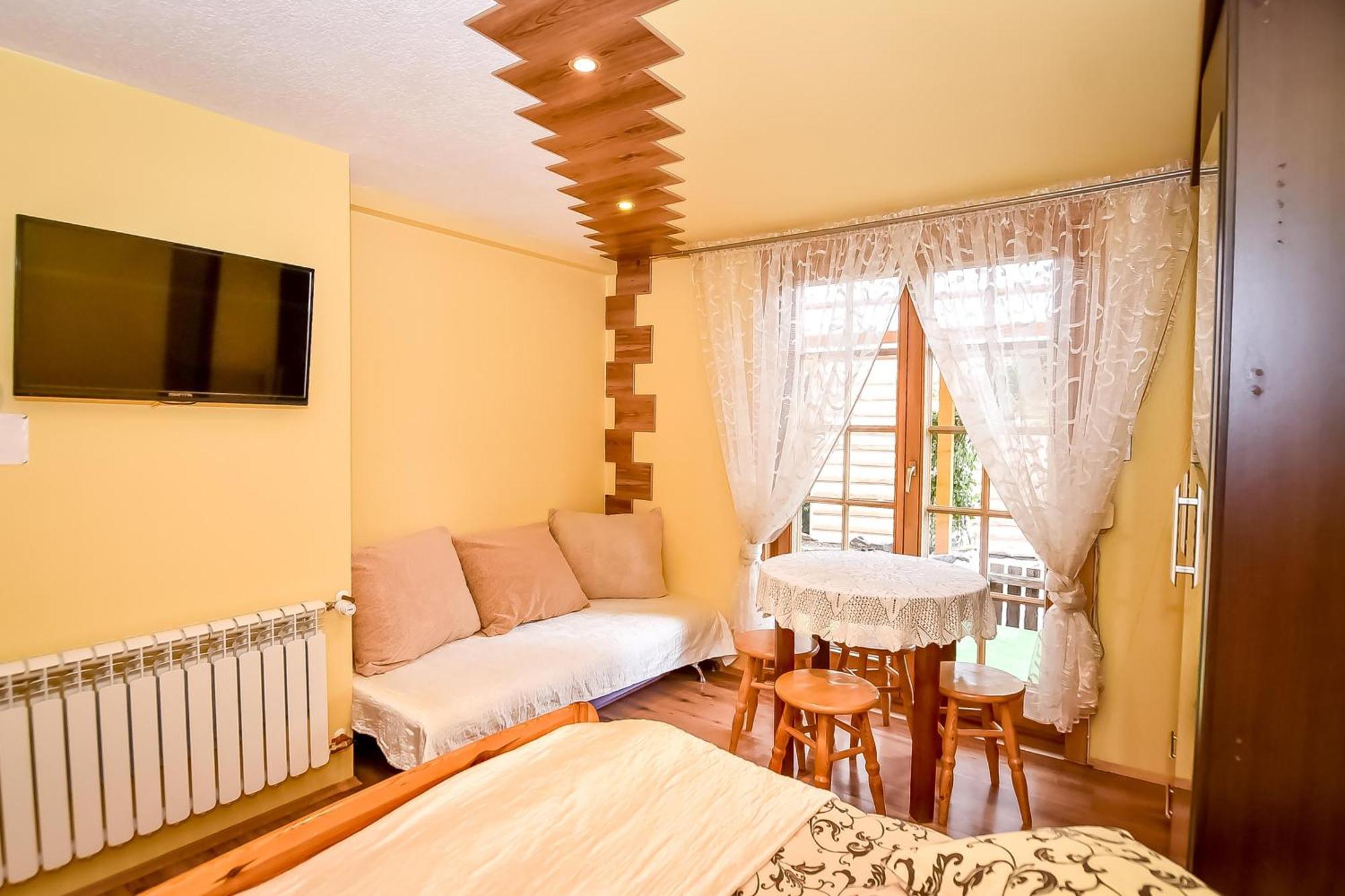 Ciukrowa Chatka Sauna & Jacuzzi Poronin Exteriér fotografie